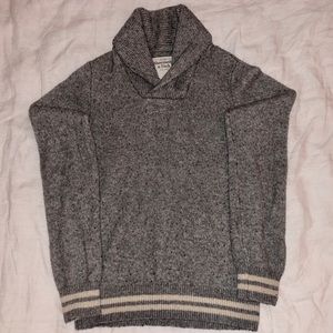 Abercrombie & Fitch Sweater
